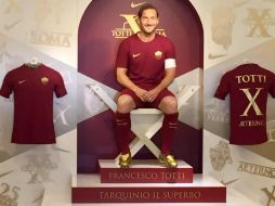 ''El lunes estaré listo para empezar de nuevo. Estoy listo para un nuevo reto'', concluyó. TWITTER / @Totti