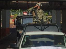 Más de 500 militares y policías federales iniciaron un operativo en la región, utilizan tanquetas para tratar de localizar a los sicari NTX / ARCHIVO