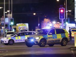 Una furgoneta de color blanco invadió la acera arrollando a viandantes que caminaban por la zona en ese momento. AP / M. Dunham