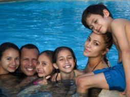 Desde el pasado marzo se desataron los rumores de un romance y ya en abril, ella habló abiertamente de su nueva pareja. INSTAGRAM / jlo