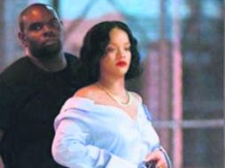 Rihanna. La cantante presume sus nuevas curvas. ESPECIAL /