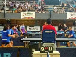 Marbella Aceves y Juan Gómez obtuvieron oro en la modalidad de dobles mixtos de la categoría sub-15. TWITTER / @codejalisco