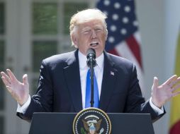 El presidente de EU aseguró que en ningún momento le pidió a James Comey lealtad o finalizar la investigación de Flynn. EFE / M. Reynolds