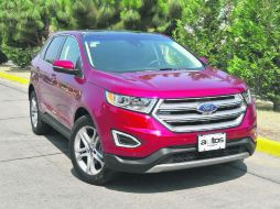 A diferencia de otras, tiene la Edge Titanium 2017 un diseño más agresivo y robusto EL INFORMADOR / C. Cerda