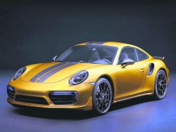 La cobertura en la carrocería en un tono de pintura dorado especial es una de sus características de lujo. ESPECIAL / Porsche