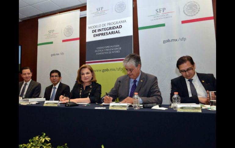 La titular de la dependencia destacó la muestra del compromiso de organismos internacionales para enfrentar tal  fenómeno. TWITTER / @SFP_mx
