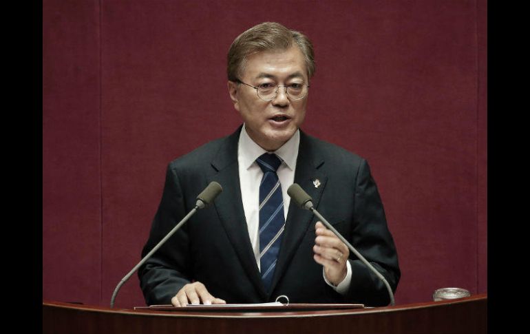 Una de los mayores retos que enfrenta el presidente Moon Jae-in es el del conflicto con su vecino del Norte. AFP / A. Young-joon
