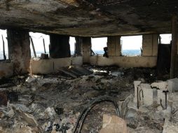 Confiesan que 'es difícil describir la devastación ocasionada por el fuego' en algunas partes del sitio. AP / Policía Metropolitana de Londres