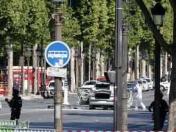 Este incidente se produce apenas dos semanas después de que un hombre armado con un martillo atacara a un policía en Notre Dame. AP / T. Camus