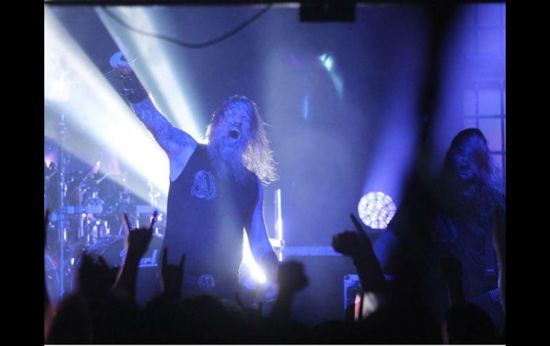 Johan Hegg, lider del grupo marcó el tenor de la noche. EL INFORMADOR / H. Navarro