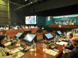 Un grupo liderado por México negocia para sacar adelante otro texto muy similar al rechazado el lunes. TWITTER / @SRE_mx