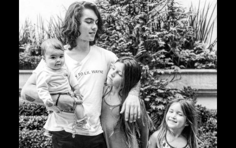 Bárbara Mori publicó la fotografía acompañado de un mensaje esperanzador. INSTAGRAM / delamori