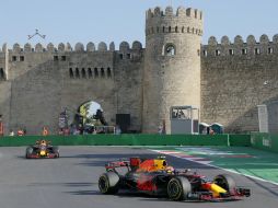 El holandés de 19 años cubre los seis mil seis metros del trazado con el mejor tiempo de la jornada. AP / E. Lukatsky