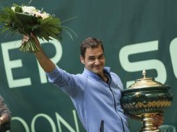 Federer prepara su vuelta a Wimbledon, donde buscará su octavo título en la hierba londinense. AP / F. Gentsch