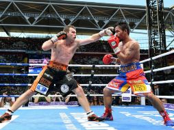 Horn salió decidido a todo, sabía que era la oportunidad de su vida y desde el inicio presionó a Manny. EFE / D. Hunt