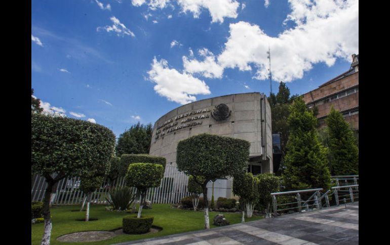 Indalfer Infante señaló que hubo denuncias en la procuraduría estatal y además hay una empresa a la que se podía solicitar información. TWITTER / @TEPJF_informa