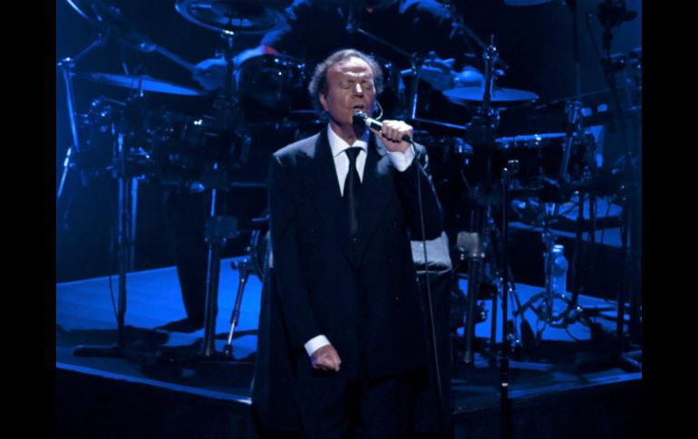 Una prueba de ADN reveló la paternidad del cantante español. NTX / ARCHIVO