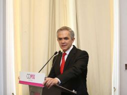 El mandatario de la Ciudad de México instó a la sociedad a estar preparada ante tal suceso tras la reciente resolución de la Corte. TWITTER / @ManceraMiguelMX