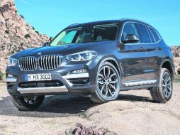 La tercera generación se caracteriza por su incremento de dimensiones por fuera, lo que beneficia por dentro. ESPECIAL / BMW