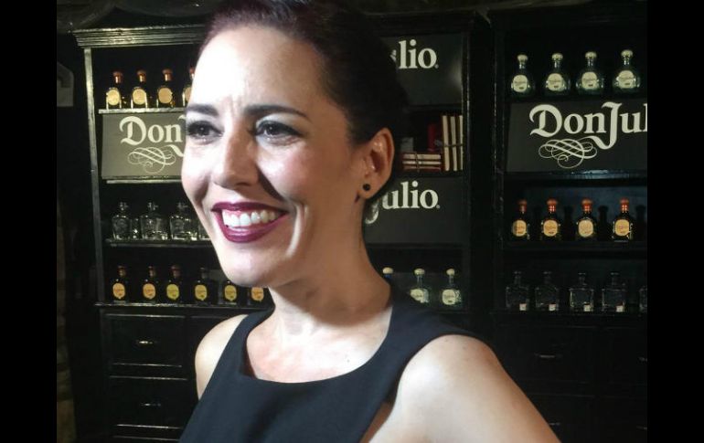 Salas se encuentra dedicada de lleno a su familia y carrera profesional, donde disfruta del éxito de la serie 'La piloto'. EL INFORMADOR / ARCHIVO