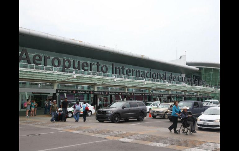 El Departamento de Seguridad Nacional de EU aplicará nuevos requisitos para transportar aparatos electrónicos portátiles. EL INFORMADOR / ARCHIVO