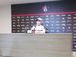 El técnico analiza si será titular o iniciará competencia en el banquillo. EL INFORMADOR / J. Robles