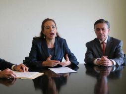 La canciller ecuatoriana, María Fernanda Espinosa, confirmó la suspensión de la obra. EFE / M. Palomino