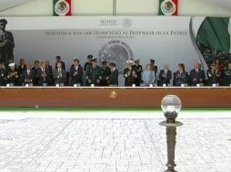 Peña Nieto estuvo acompañado por los secretarios de la Defensa Nacional, de Marina, de Gobernación y Función Pública. TWITTER / @PresidenciaMX