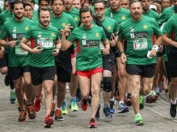 Algunos funcionarios federales acompañan al Presidente. FACEBOOK / Enrique Peña Nieto