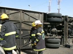 Los primeros testimonios de los sobrevivientes, el conductor de la unidad perdió el control de la unidad. EL INFORMADOR / ARCHIVO