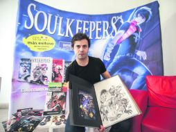En entrevista. Fernando Sánchez, creador del cómic 'Soulkeepers', desde su centro de trabajo. EL INFORMADOR / F. Atilano