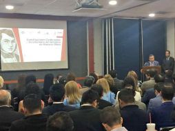 César Camacho argumentó que la principal demanda del nuevo sistema es  mayor capacitación a policías, peritos y MP. TWITTER / @CCQ_PRI