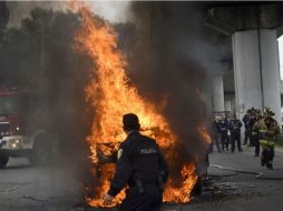 Mancera dice que el saldo del operativo es de ocho muertos, una veintena de detenidos y cerca de 50 bicitaxis decomisados. AFP / P. Pardo