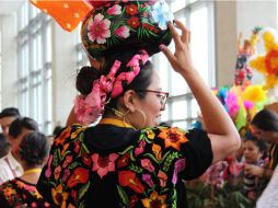 La idea es que más mujeres puedan comercializar sus productos en cadenas de autoservicio. ESPECIAL / UP