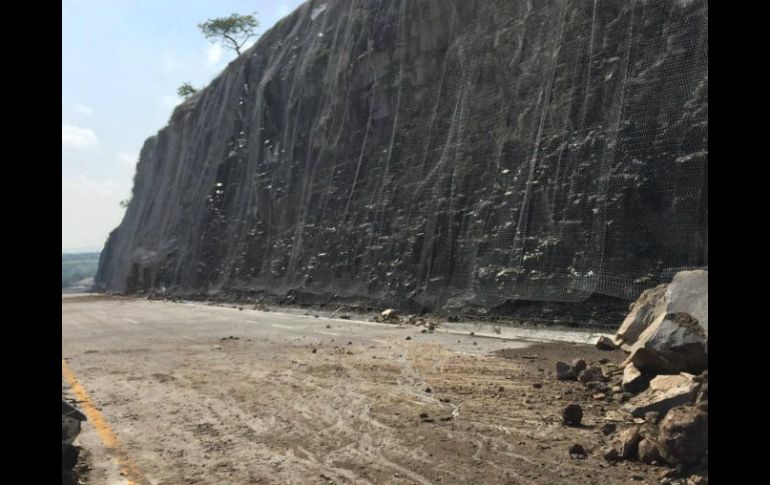 El director del Centro Jalisco de la SCT dice que antes de la apertura del tramo deberán garantizar la seguridad de los usuarios. TWITTER / @SalvaFdezAyala