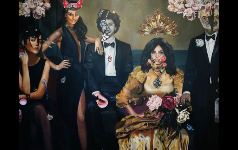 En la imagen, parte del set de 'La Casa de las Flores'. Obra de la artista Roberta Lobeira. TWITTER / @ManoloCaroS