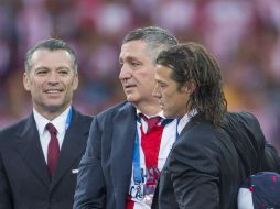 El triunvirato de Higuera (I), Vergara (C) y Almeyda (D) ya le dio un título de Liga al Guadalajara. MEXSPORT / ARCHIVO