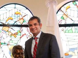 El líder del PRI, Enrique Ochoa (foto), y el diputado César Camacho han manifestado la posibilidad de abrirse a un candidato externo. TWITTER / @EnriqueOchoaR