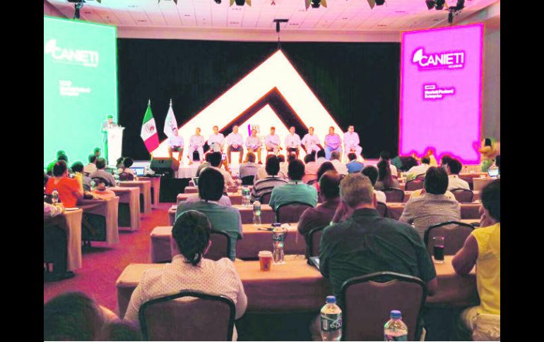 Durante el Congreso de la Industria de Alta Tecnología se anunciaron las metas para el sector electrónico. ESPECIAL /