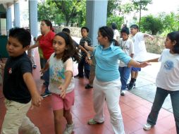 El año pasado 40 niños se graduaron de los cursos de verano ChiquitIMSS. EL INFORMADOR / ARCHIVO