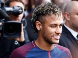 ''Estoy triste por reacción de aficionados (...) creo que todo jugador tiene el derecho de querer permanecer o irse de un club'', dice. AFP / B. Cremel