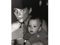 Nicolás, que ya pronto cumplirá los 18 años de edad, es el hijo que tienen en común Ludwika y el actor Plutarco Haza. INSTAGRAM / ludwika_paleta