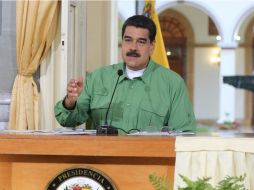 ''Yo veo a Peña Nieto como un empleado maltratado, abusado por su jefe Donald Trump'', declaró Nicolás Maduro. EFE /