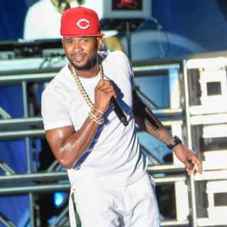 Demandan a Usher por tener sexo sin advertir de enfermedad