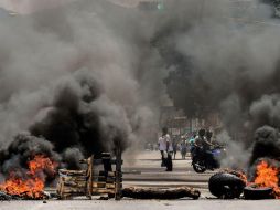 En Venezuela se registra desde el 1 de abril una serie de manifestaciones a favor y en contra del Gobierno, que dejan 121 muertos. AFP / R. Schemidt