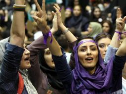 La enseñanza de bailes occidentales normalmente está prohibida en Irán, pero es una restricción poco respetada. EFE / ARCHIVO