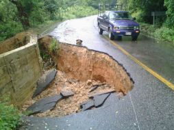 De acuerdo al sistema meteorológico, ''Franklin'' se localiza sobre tierra entre los límites de los estados de Veracruz y Puebla. NTX /