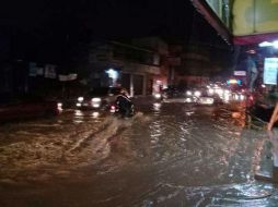 Los aguaceros provocaron el desborde del río Platanitos, en el municipio de San Miguel Petapa, colindante al sur con la capital. TWITTER / @ConredGuatemala