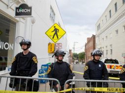 El helicóptero se estrelló en las afueras de Charlottesville. EFE / T. Katopodis