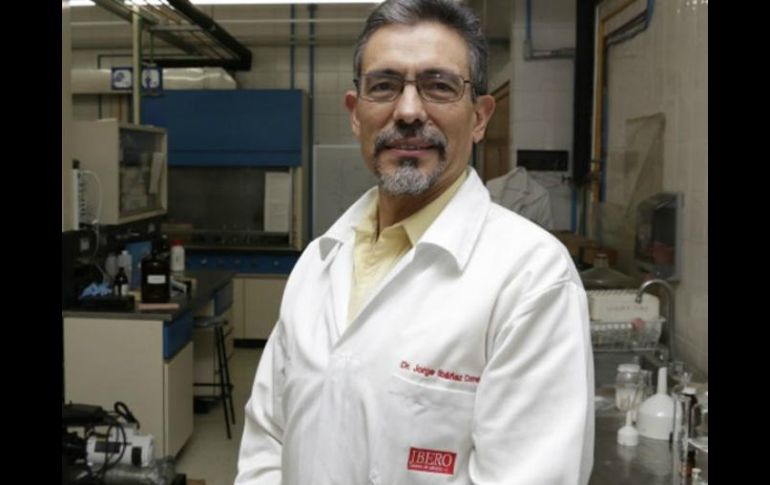 Sus aportaciones en la química de microescala se han reflejado en siete libros y casi 50 artículos en revistas. NTX /